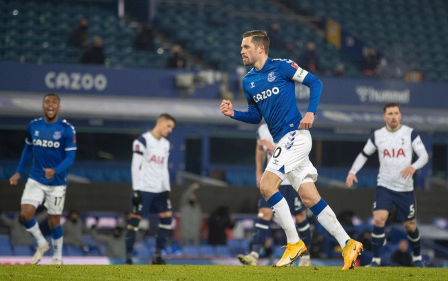 尤其是考虑 尤其是考虑