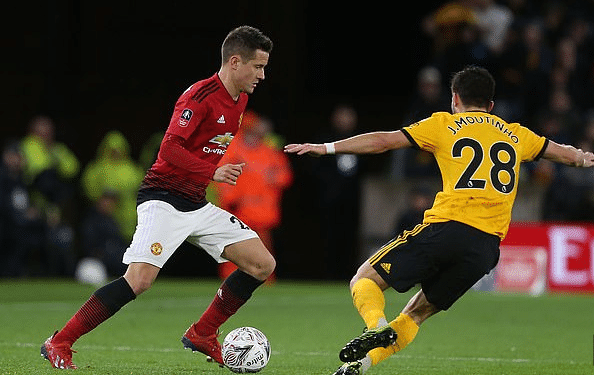 展合作中扮 展合作中扮