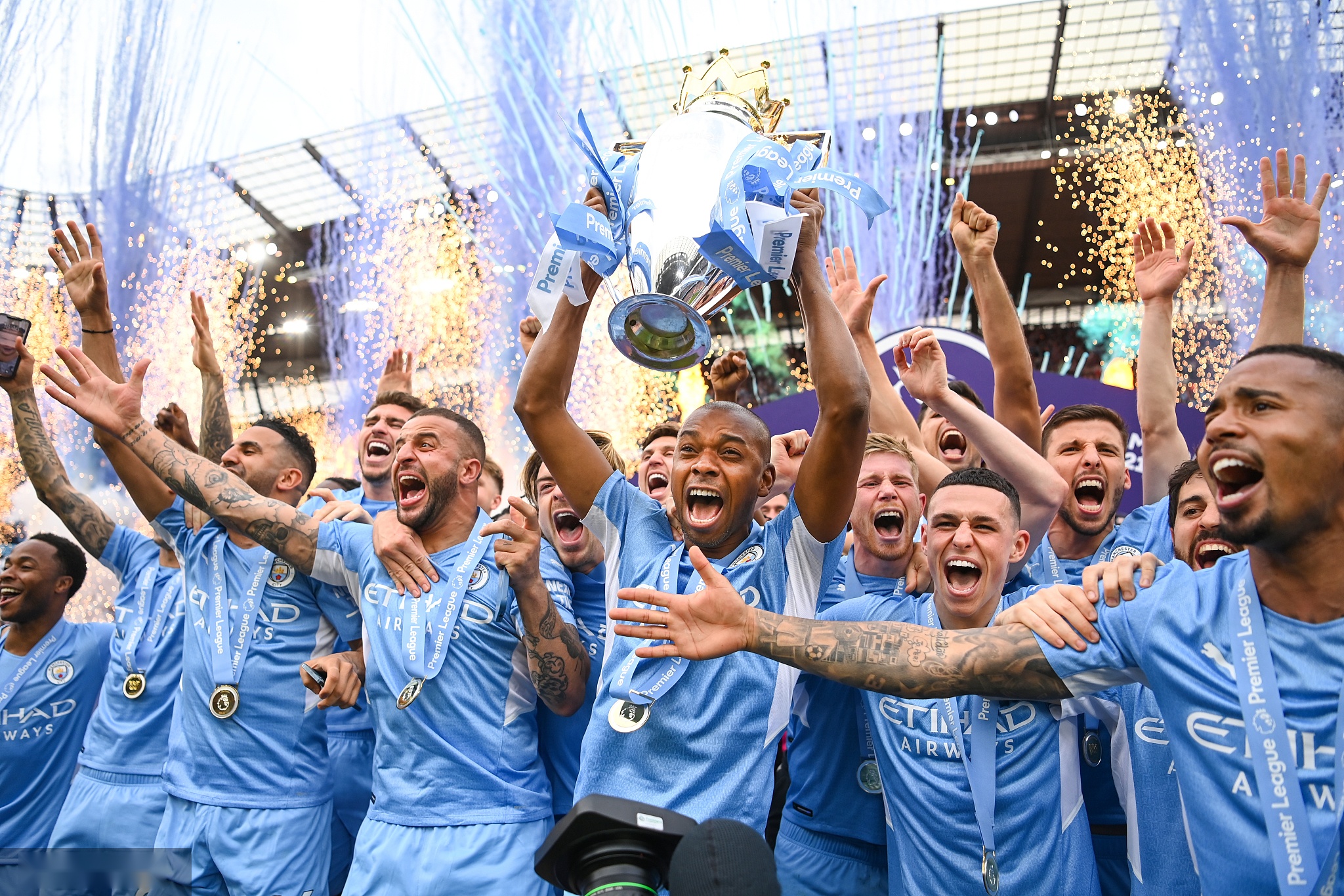 提升他的 提升他的